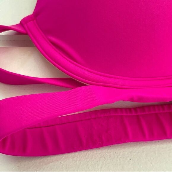 Victoria’s Secret The Hottie Banded Swim Bikini - Picture 9 of 16